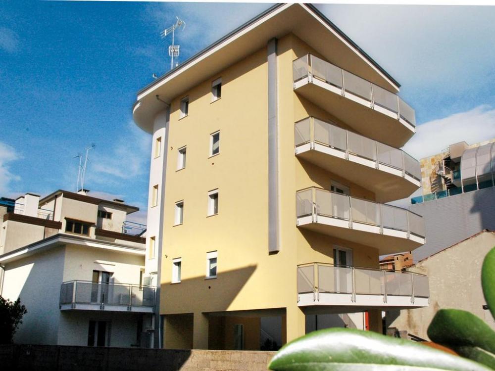 Apartment building Bellarosa exterior