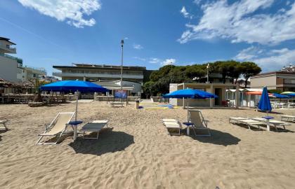 Apartment building Casa Al Mare