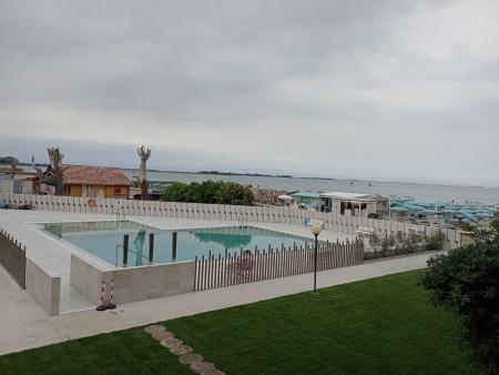1034 - SEAFRONT WITH POOL
