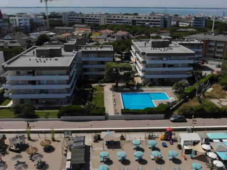 2103 - SEAFRONT WITH POOL