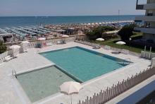 Apartment building Al Mare Three-room apartment 1022- SEAFRONT WITH POOL
