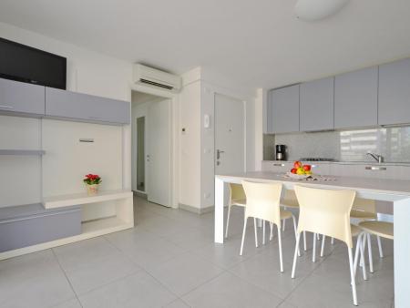 Modern apartments with 2/3 bedrooms in the centre of Sabbiadoro