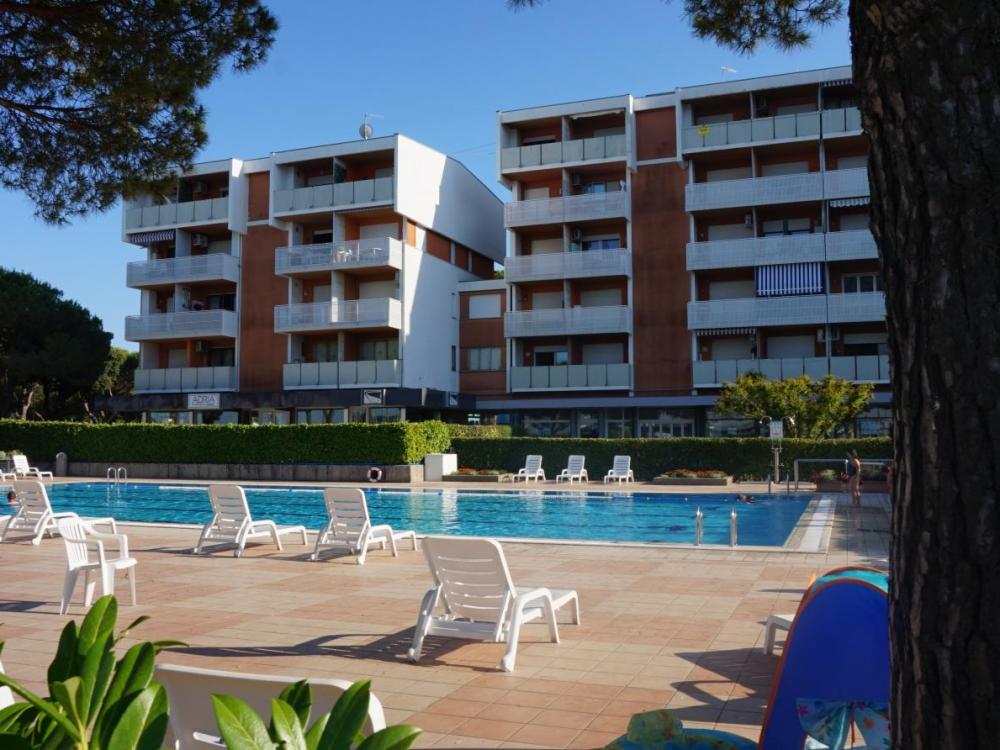 One-room apartment Aprilia Residence 143D, Dock View, with Swimming Pool, Type A interior