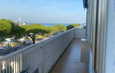 Apartment 4_camere close to the centre in Viale Italia