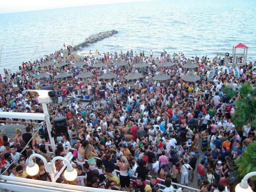 The kursaal disco in Lignano closes after 40 years of activity