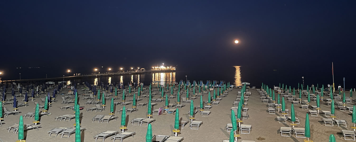 Lignano Pineta beach in the evening